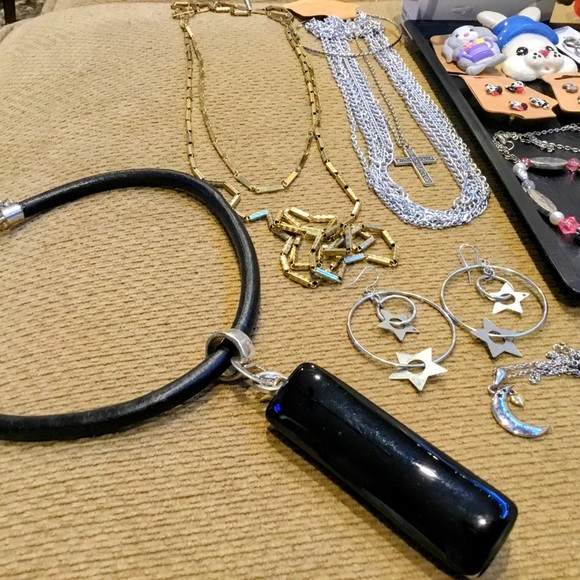 70 PIECES SELLERS BUNDLE All Wearable/Sellable 3.3 pounds - Picture 10 of 16